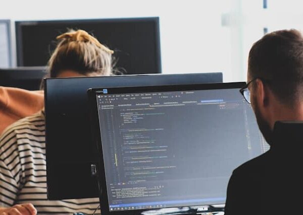 8 Security Platforms Combining PAM and Identity Threat Detection